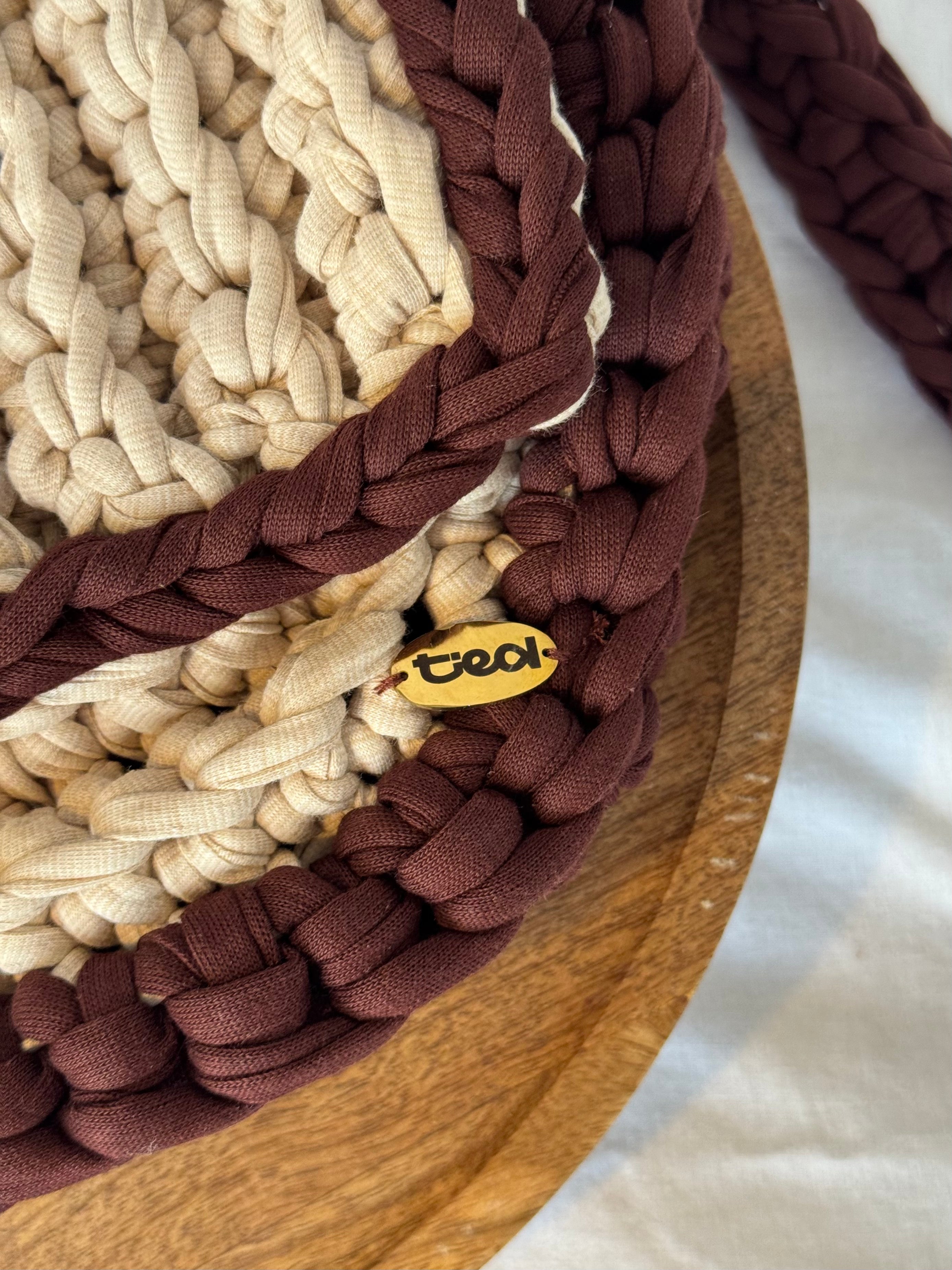 Mala Crossbody Bicolour Bege e Castanho